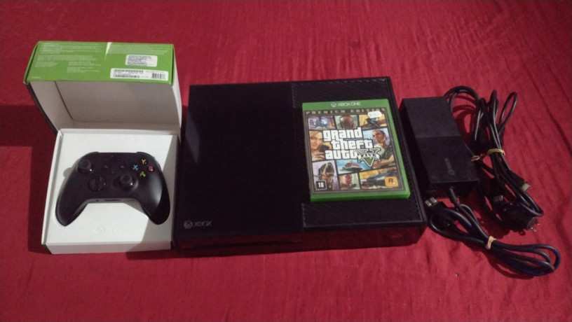 xbox-one-fat-500-gb-otimo-estado-de-conservacao-pegando-tudo-perfeitamente-sem-avarias-big-0