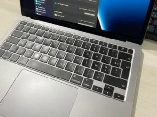 Macbook pro i7 16gb 13