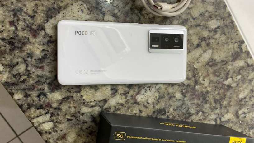 poco-f5-pro-big-3