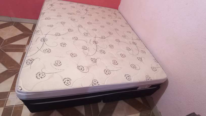 cama-box-queen-size-boxcolchao158198-molas-ensacadas-big-1