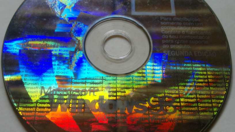 midias-windows-98-segunda-edicao-e-windows-xp-sp2-ambos-originais-para-colecionadores-big-1