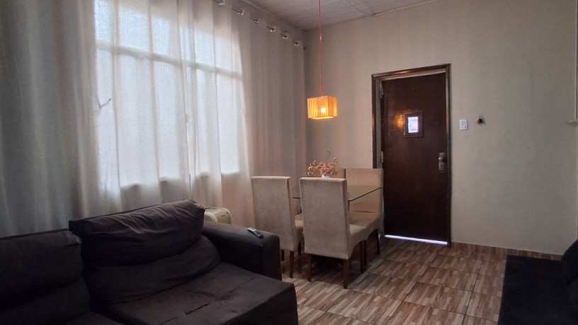 excelente-casa-a-venda-com-garagem-big-0