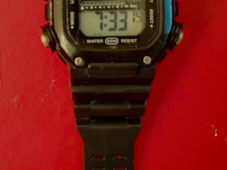 RELÓGIO À PROVA D'ÁGUA