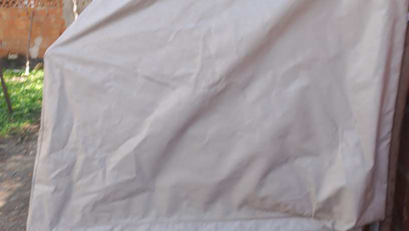 modelo-toldocobertura-tipo-tenda-com-estrutura-inclinada-cor-branco-big-0