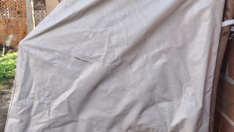 modelo-toldocobertura-tipo-tenda-com-estrutura-inclinada-cor-branco-big-4